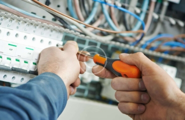 COMMERCIAL ELECTRICAL SERVICES